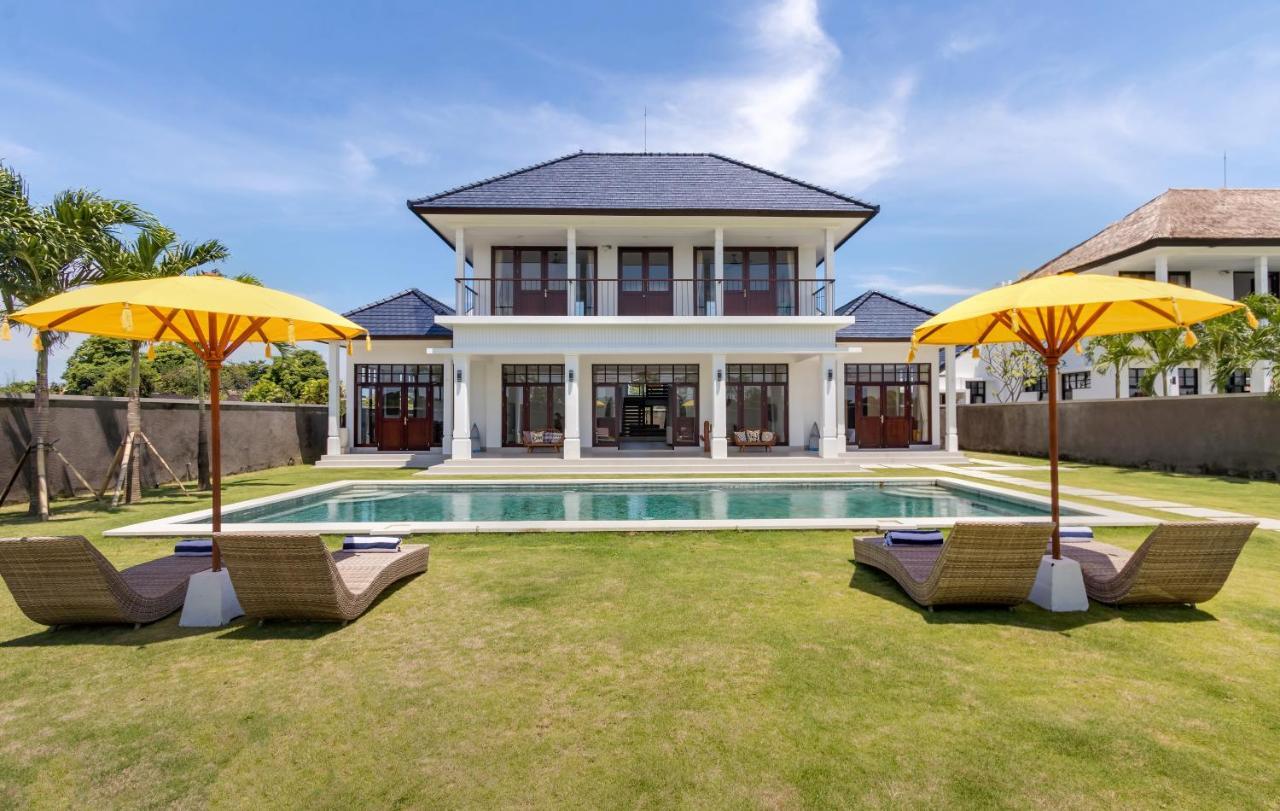 Villa Besakih 5Br, 5 Mins To Beach - Canggu 외부 사진