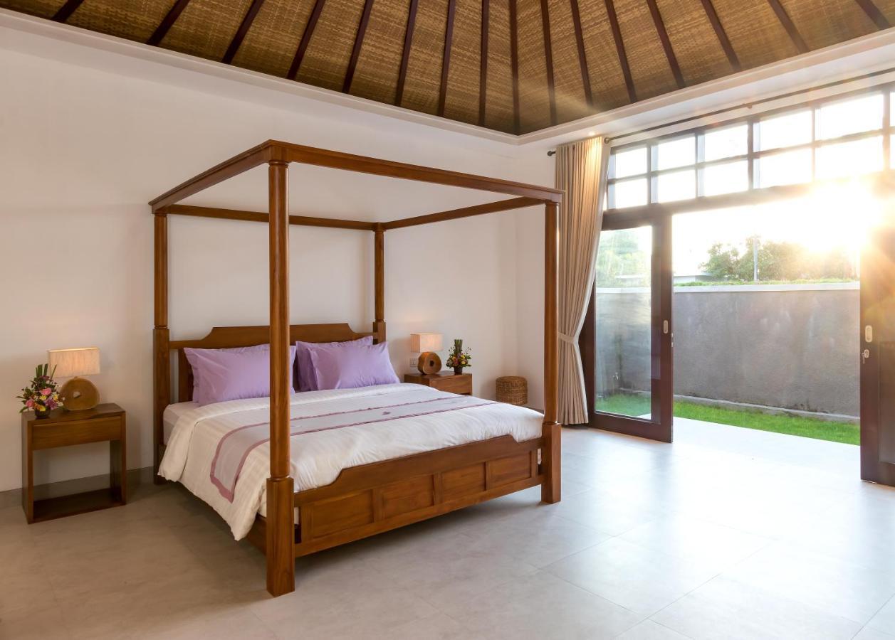 Villa Besakih 5Br, 5 Mins To Beach - Canggu 외부 사진